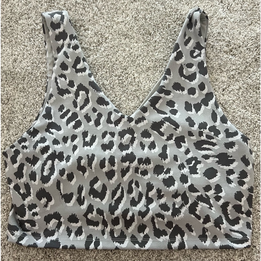aerie Gray & Black Leopard Print Crop Top